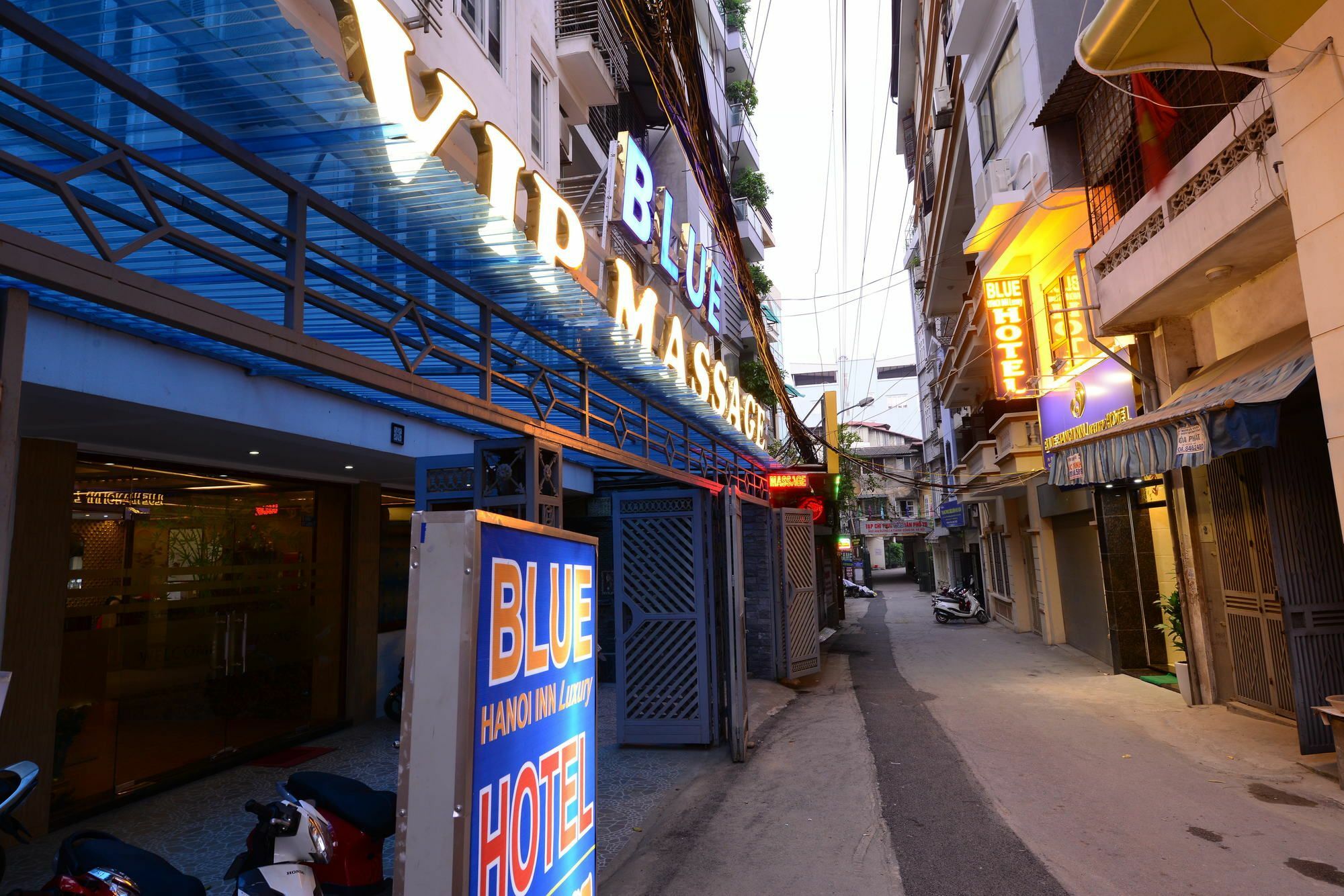 Blue Hanoi Inn Luxury Hotel Exteriör bild