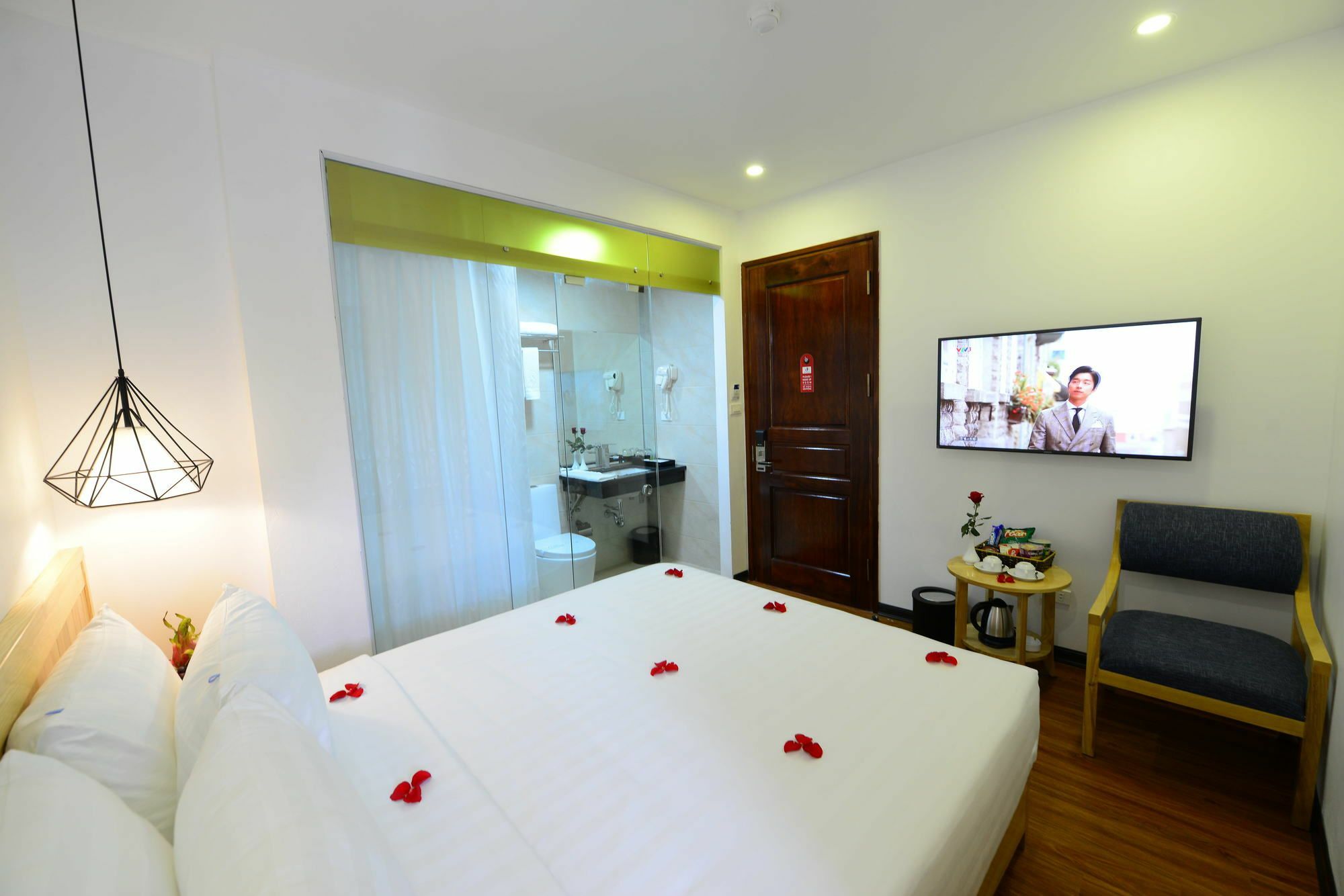 Blue Hanoi Inn Luxury Hotel Exteriör bild