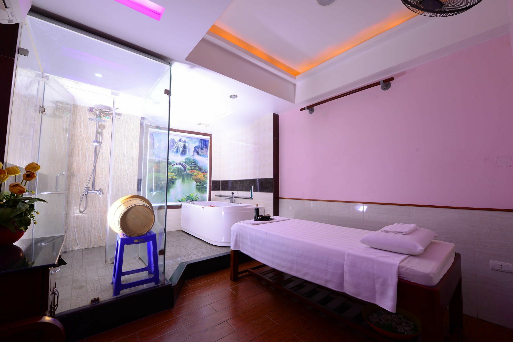 Blue Hanoi Inn Luxury Hotel Exteriör bild